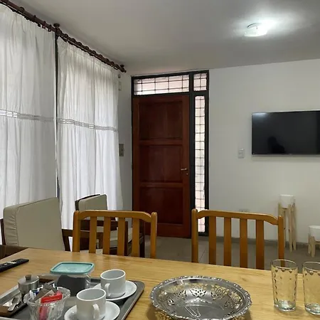 Departamento Comodo Y Centrico Mendoza Exterior photo